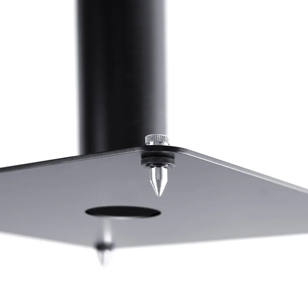 base inferior soportes fijos con spikes de desacople acustico